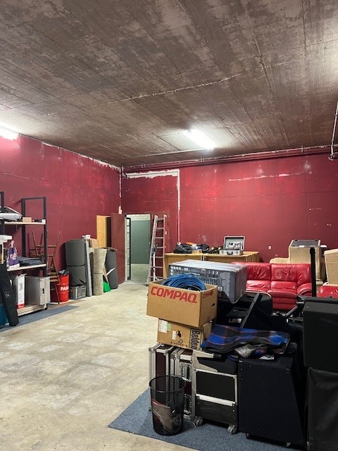 Sie suchen Platz - wir haben ihn 2