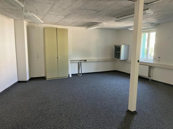 240m2 grosse Bürofläche zu vermieten 8