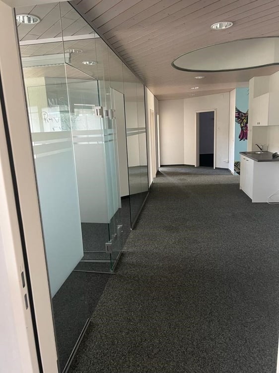 240m2 grosse Bürofläche zu vermieten 4