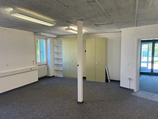 240m2 grosse Bürofläche zu vermieten 9