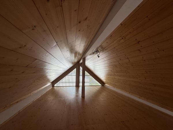 4.5-Zimmer-Dachwohnung mit Wintergarten, Dachstock & grosszügigen Aussenflächen 9