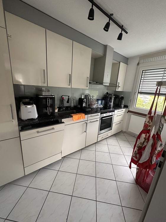 Preiswerte 3.5-Zimmer-Wohnung im 6. Obergeschoss zu vermieten 5