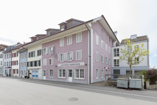 Charmante geräumige 4.5-Maisonette-Dachwohnung (149m2) zu vermieten
