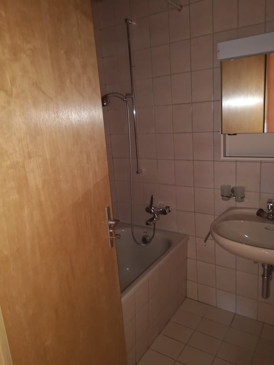 Schöne Dachwohnung in Oberurnen 7
