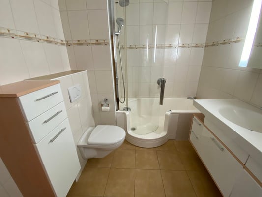 4 1/2 Zimmerwohnung im 2. Obergeschoss 9