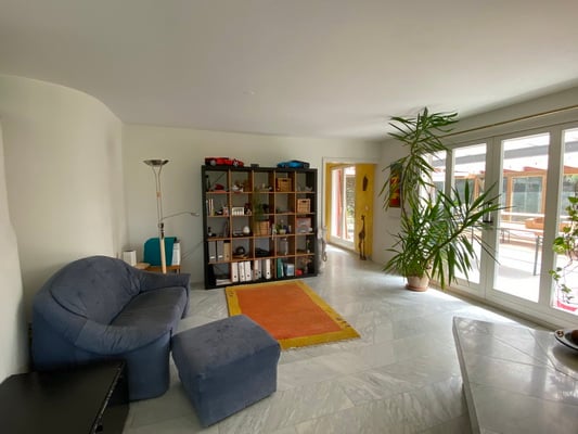 Top 9 1/2 Zimmer Einfamilienhaus im Grünen 13