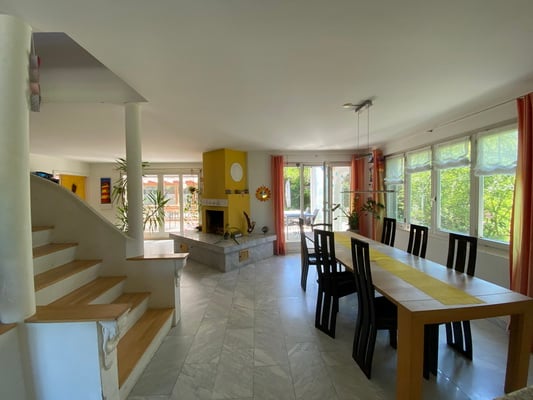 Top 9 1/2 Zimmer Einfamilienhaus im Grünen 10