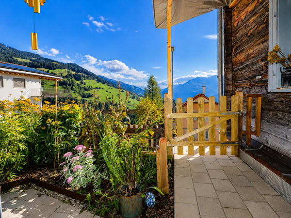 Charmantes 5-Zimmer-Maisonette in Andiast – Rustikales Alpenflair mit modernem Komfort 27