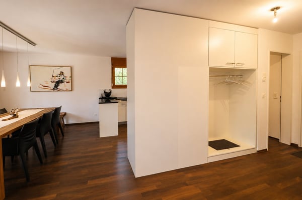 Charmante 3.5-/4.5-Zimmer-Wohnung mit Bergblick in Flims Waldhaus 12