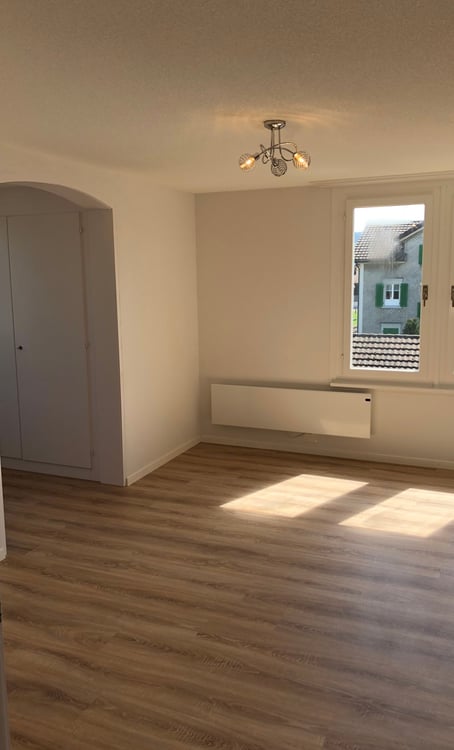 Charmante 3.5-Zimmer-Wohnung in ruhiger Lage in Bütschwil 2
