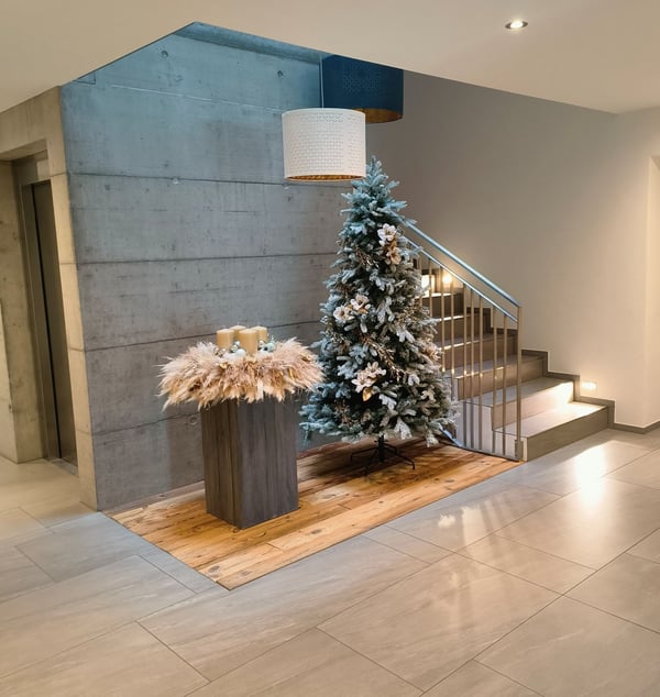 Traumhafte 1.5 Zimmer Attika Wohnung mit grosser Terrasse 2