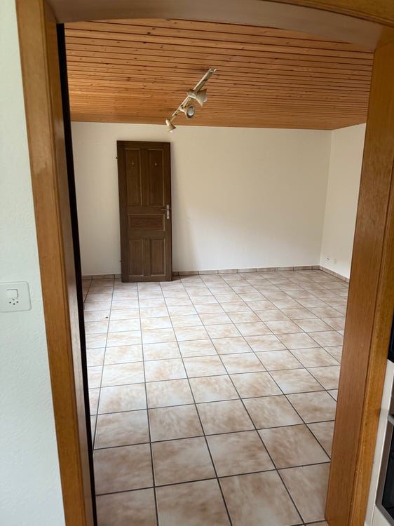 Gemütliches 2.5-Zimmer-Studio in ruhiger Lage von Lachen SZ 5