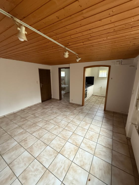 Gemütliches 2.5-Zimmer-Studio in ruhiger Lage von Lachen SZ 4