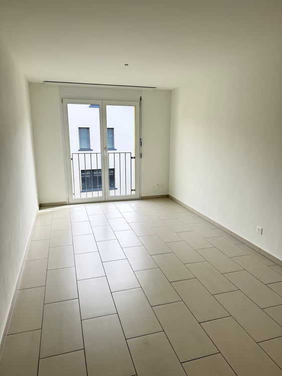 Sonnige 3.5-Zimmer-Wohnung im Herzen von Lachen 6