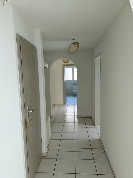 Charmante 4-Zimmer-Wohnung im Herzen von Siebnen SZ 11