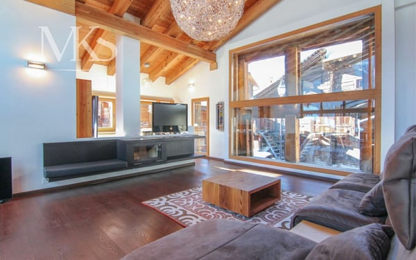 Exklusive Duplex-Luxuswohnung im umgebauten Stall im Herzen von Geschinen 4