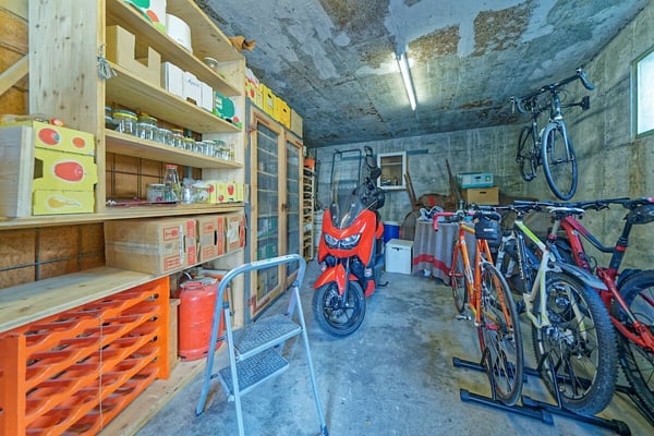 Attraktive Wohnung in Fiesch mit direktem Zugang zur Aletsch-Arena 13