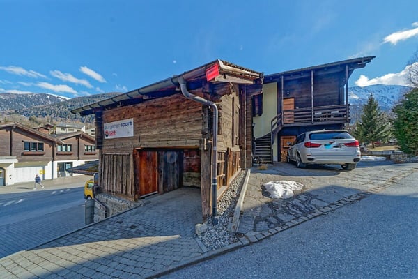 Attraktive Wohnung in Fiesch mit direktem Zugang zur Aletsch-Arena 15