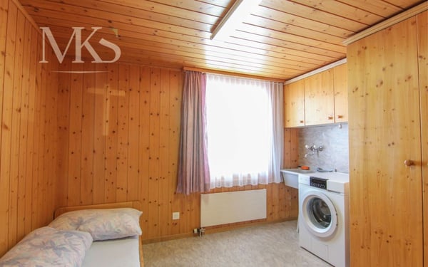 Attraktive Wohnung in Fiesch mit direktem Zugang zur Aletsch-Arena 11