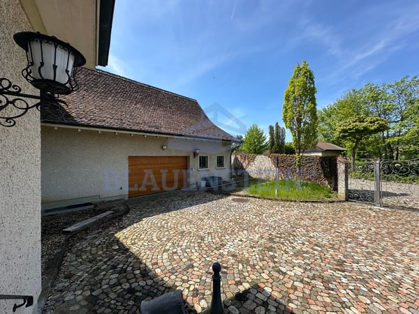 Wunderschöne Villa mit Pool und viel Land ev. mit Gärtnerei und Resto 3