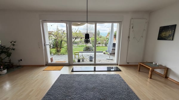 Wunderschönes Haus mit Garten und Garage 7