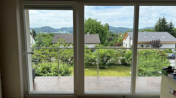Wunderschönes Haus mit Garten und Garage 2