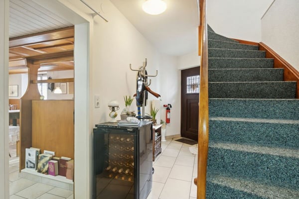 1-Zimmer-Einfamilienhaus mit Restaurant 7