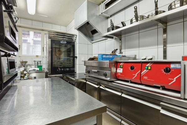 1-Zimmer-Einfamilienhaus mit Restaurant 6