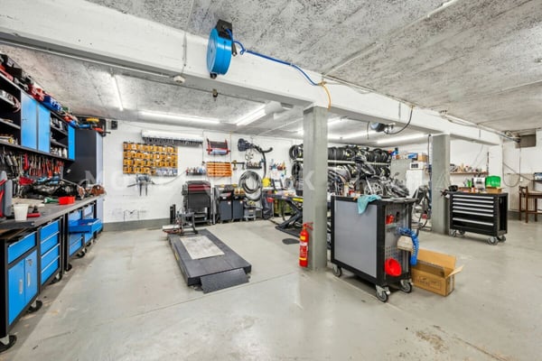 Mehrfamilienhaus und Tankstelle an attraktiver Lage 6