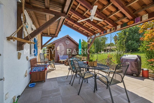 Villa individuelle avec appartement indépendant de 2.5 pièces 3