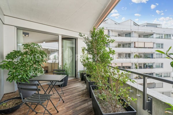 Exklusive 1.5-Zimmer-Wohnung mit zwei grossen Terrassen und viel Privatsphäre 9