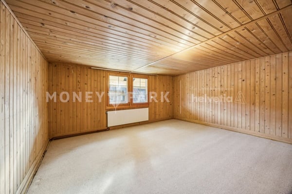 Historischer 1.5-Zimmer-Bauernhof mit grossem Umschwung und viel Potenzial 8