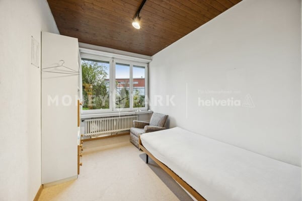 Einfamilienhaus mit grossem Garten an Traumlage 8