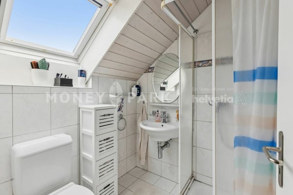 Komfortables 1.5-Zimmer-Reiheneckhaus 11