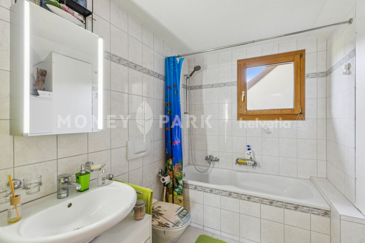 Immobilie in Alosen - 2.5-Zimmer-Dachwohnung mit Weitblick - Bild 7
