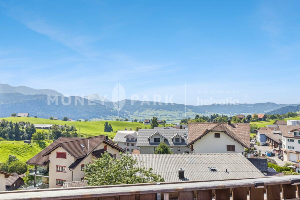 Immobilie in Alosen - 2.5-Zimmer-Dachwohnung mit Weitblick - Bild 10
