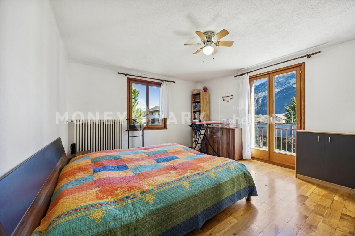 Villa de 2 appartements à Saint-Léonard