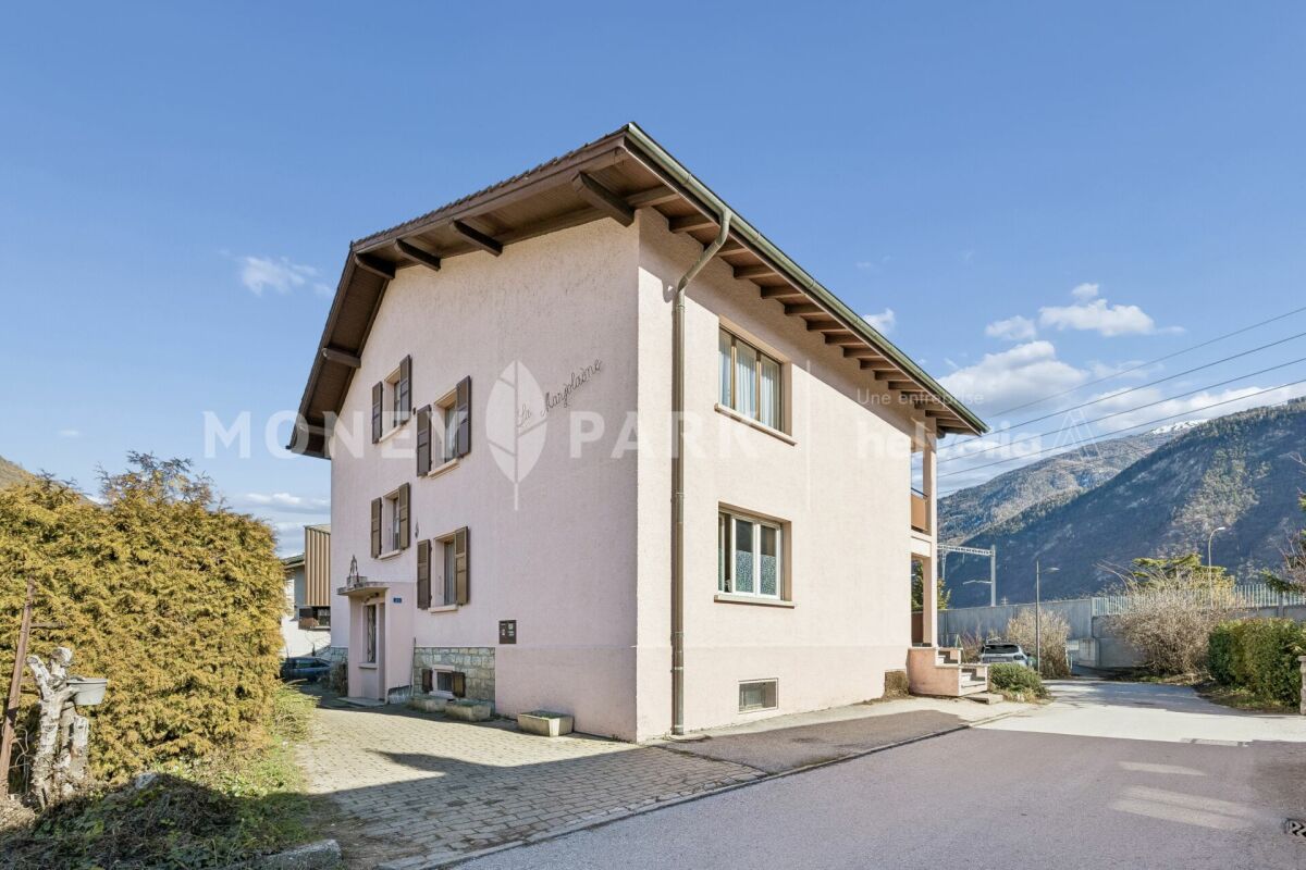 Villa de 2 appartements à Saint-Léonard