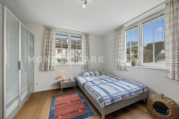 5.5-Zimmer-Doppelhaushälfte mit Garten, Terrasse und vielseitigem Raumangebot 6