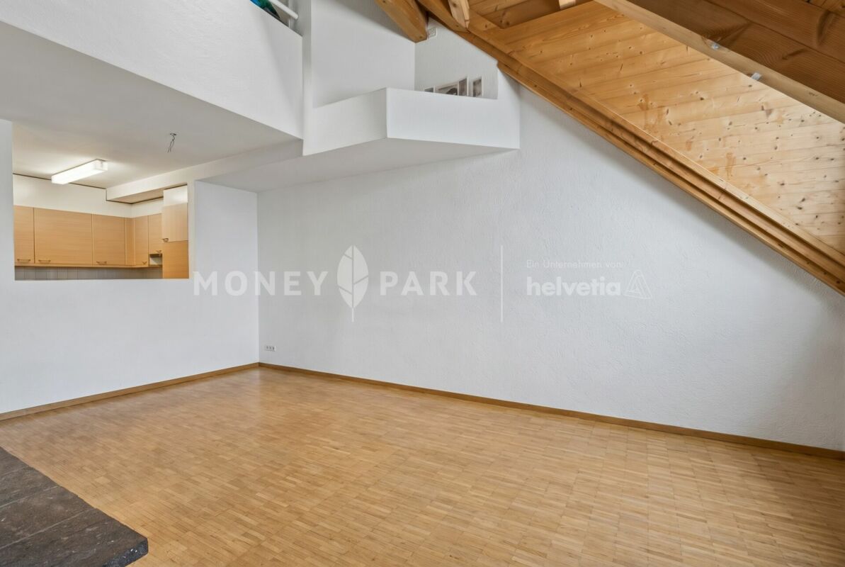 Appartamento maisonette 4,5 locali con caminetto