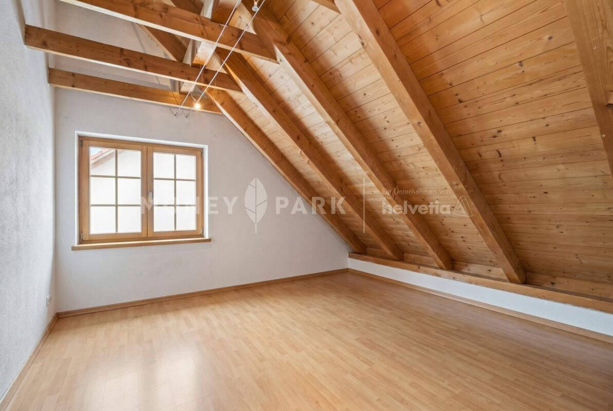 Appartamento maisonette 4,5 locali con caminetto