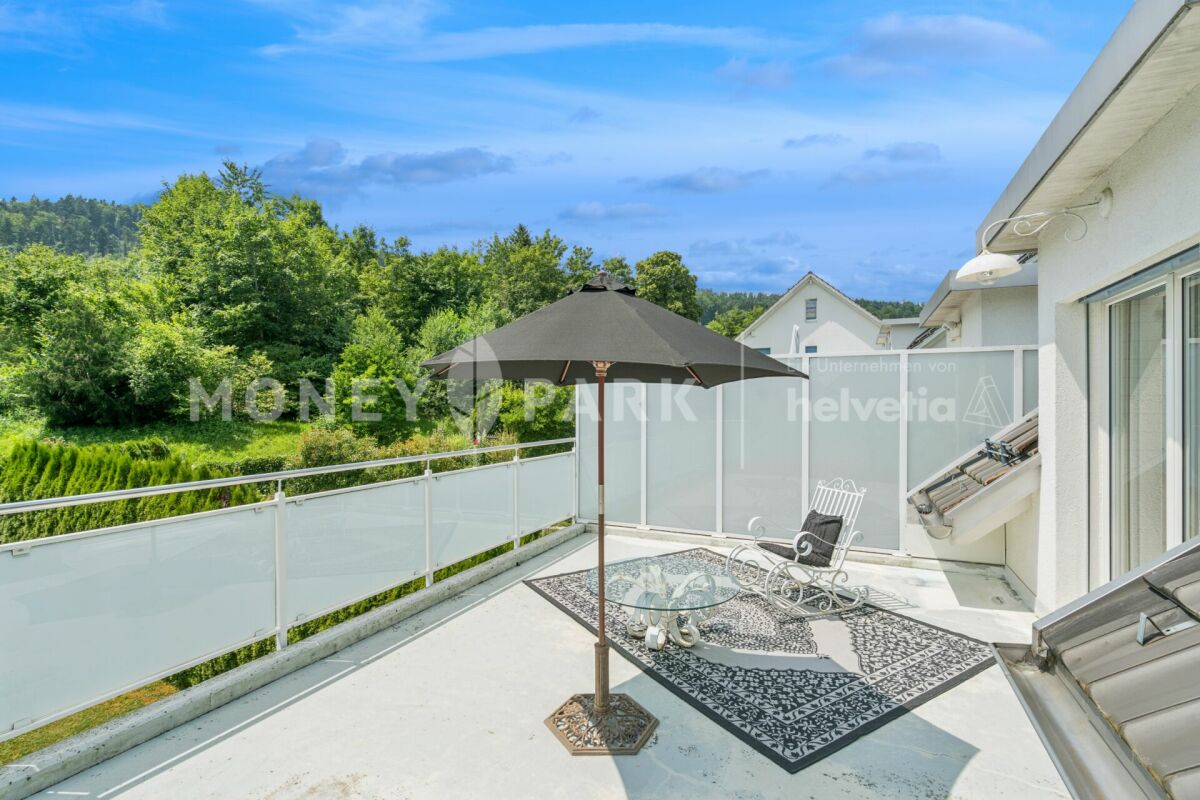 Vivere con vista - Casa di 5,5 locali ben curata su Pfannenstiel