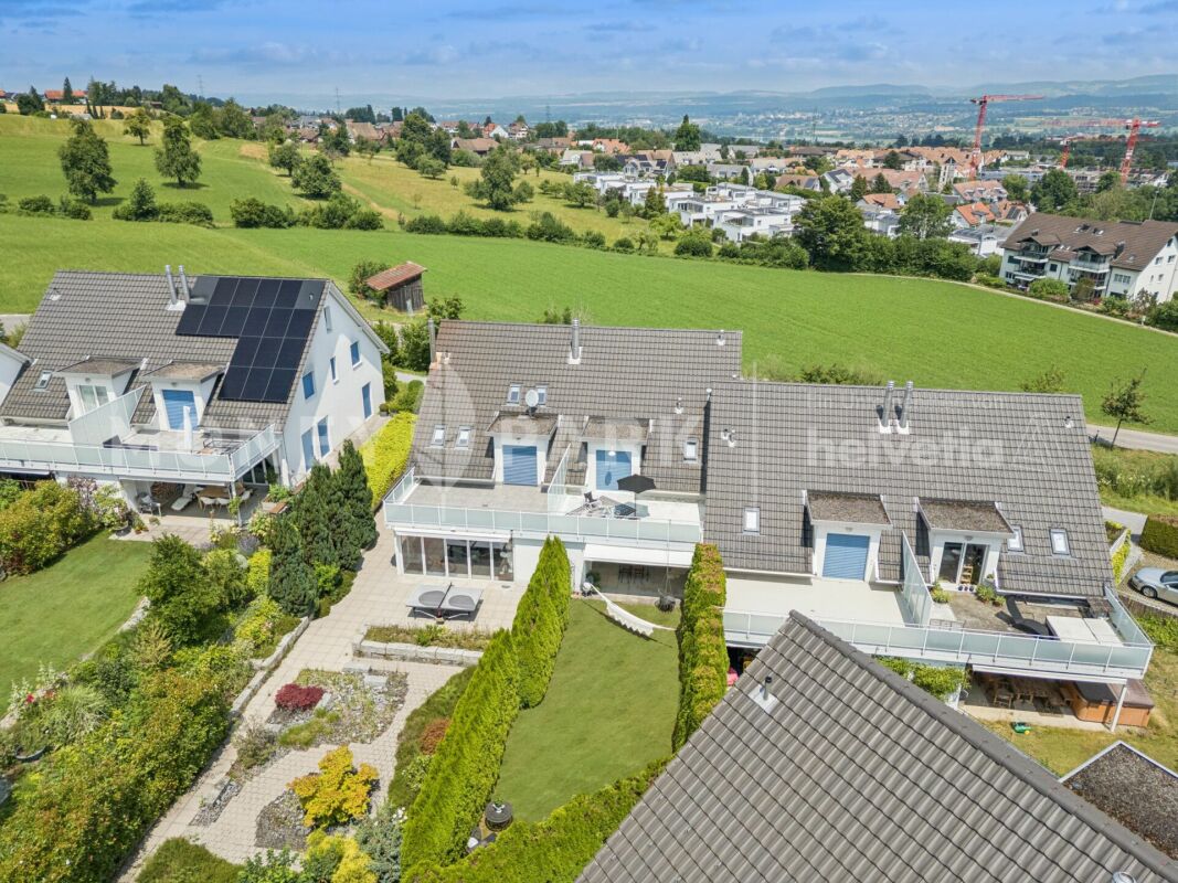 Vivere con vista - Casa di 5,5 locali ben curata su Pfannenstiel