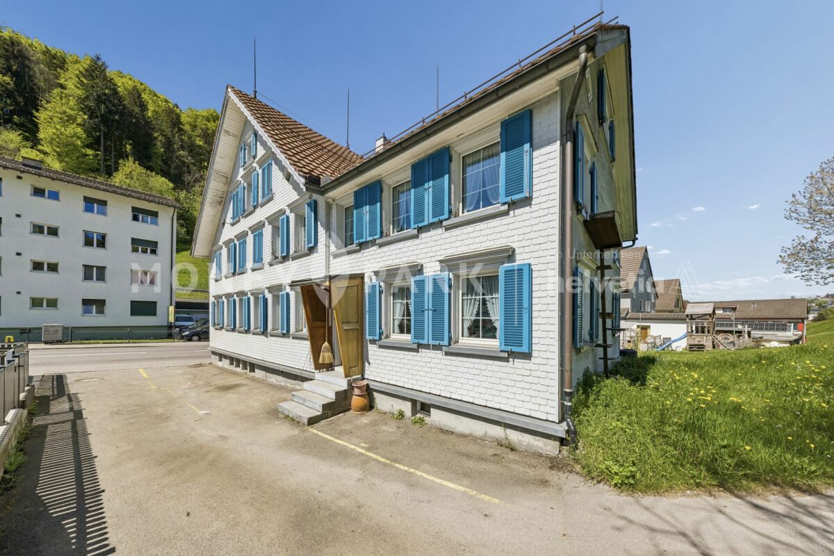Charmantes Mehrfamilienhaus mit 3 Wohneinheiten