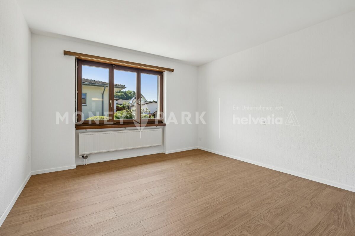 6.5-Room Single-Family House in Quiet Residential Area with Garden Idyll