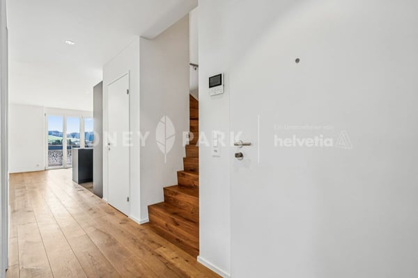 Wohnen mit Weitblick - stilvolle Maisonette über den Dächern von Bäretswil 4