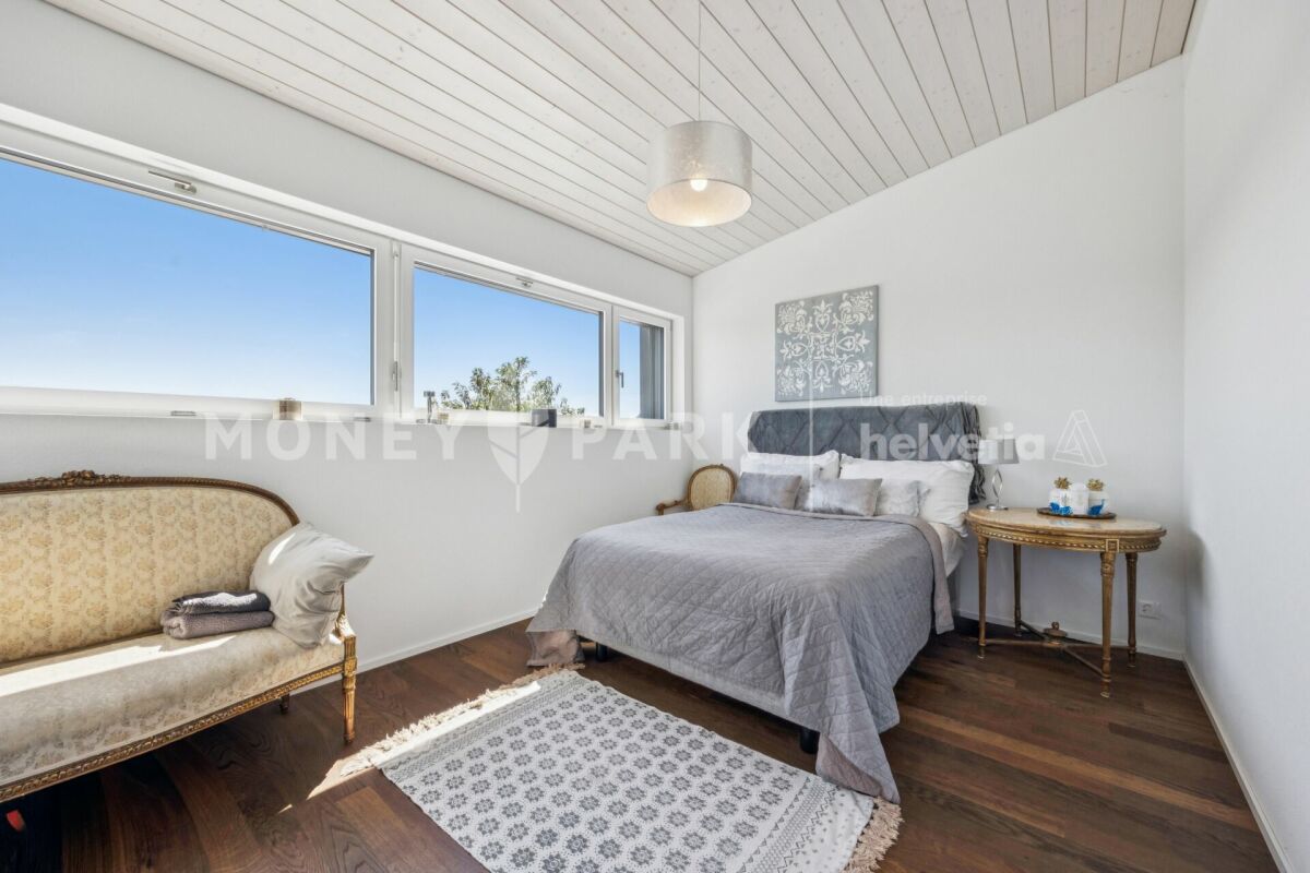 Stilvolle und moderne Attikawohnung in Lengnau / Bel appartement moderne en attique à Lengnau