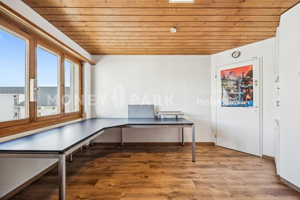 Exklusive Maisonette-Dachwohnung mit Galerie, Sauna und viel Raum zum Wohlfühlen 10