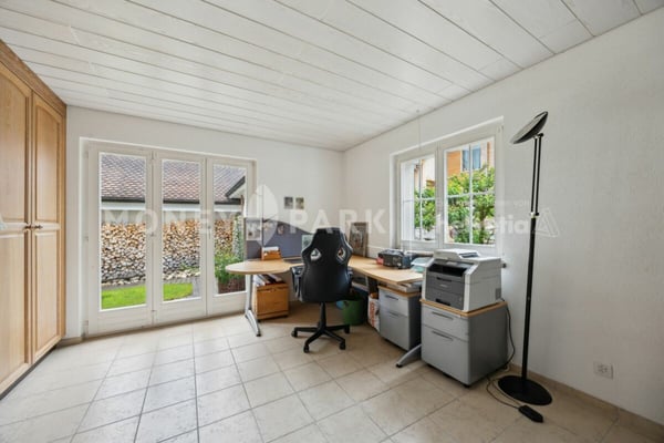 Exklusive 6.5-Zimmer-Villa - zeitlos und mit vielen Extras 7