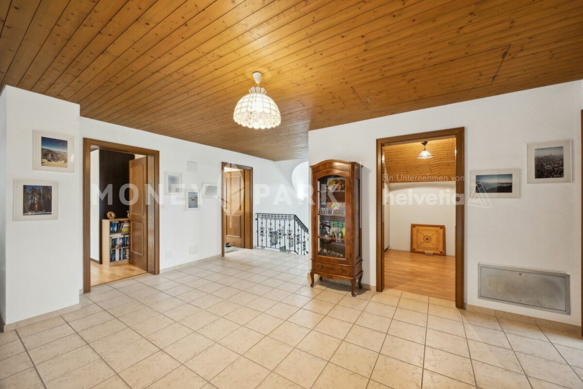 Villa esclusiva di 6,5 locali - senza tempo e con molti extra